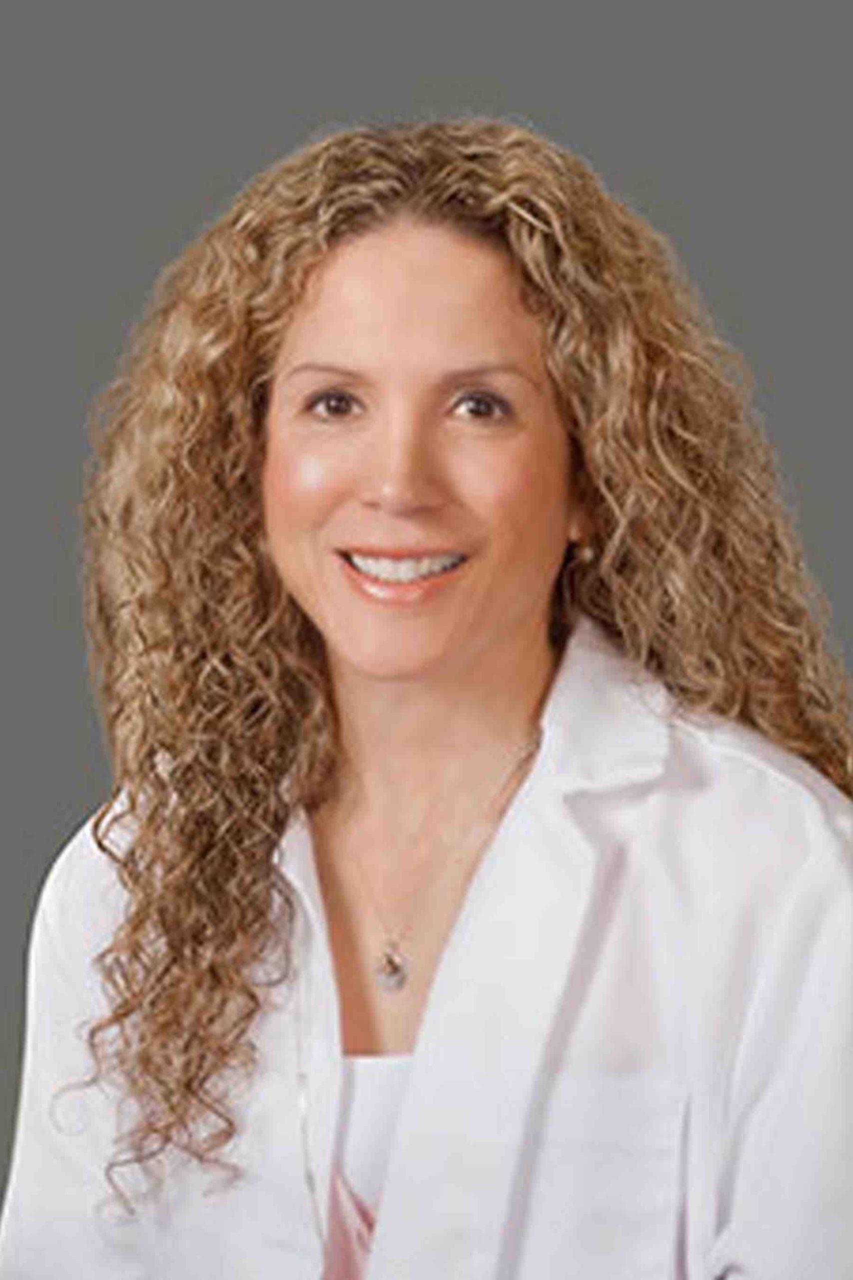 Dr. Lia Paolini